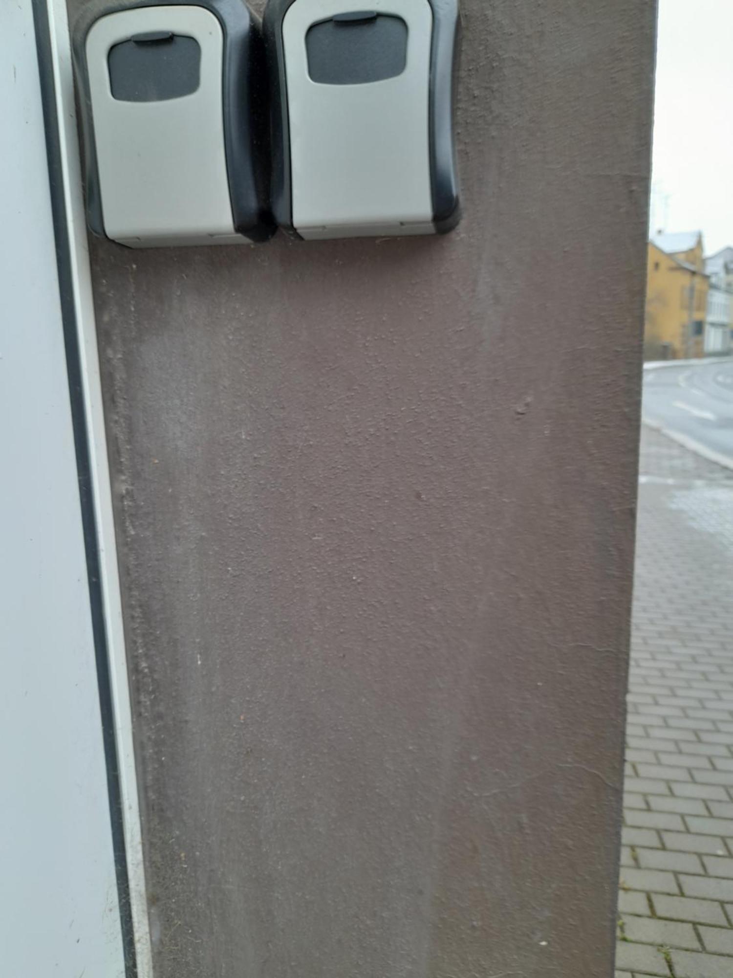 Kleine Wohnung Fuer Monteure Und Dienstreisen Zwickau Exterior foto